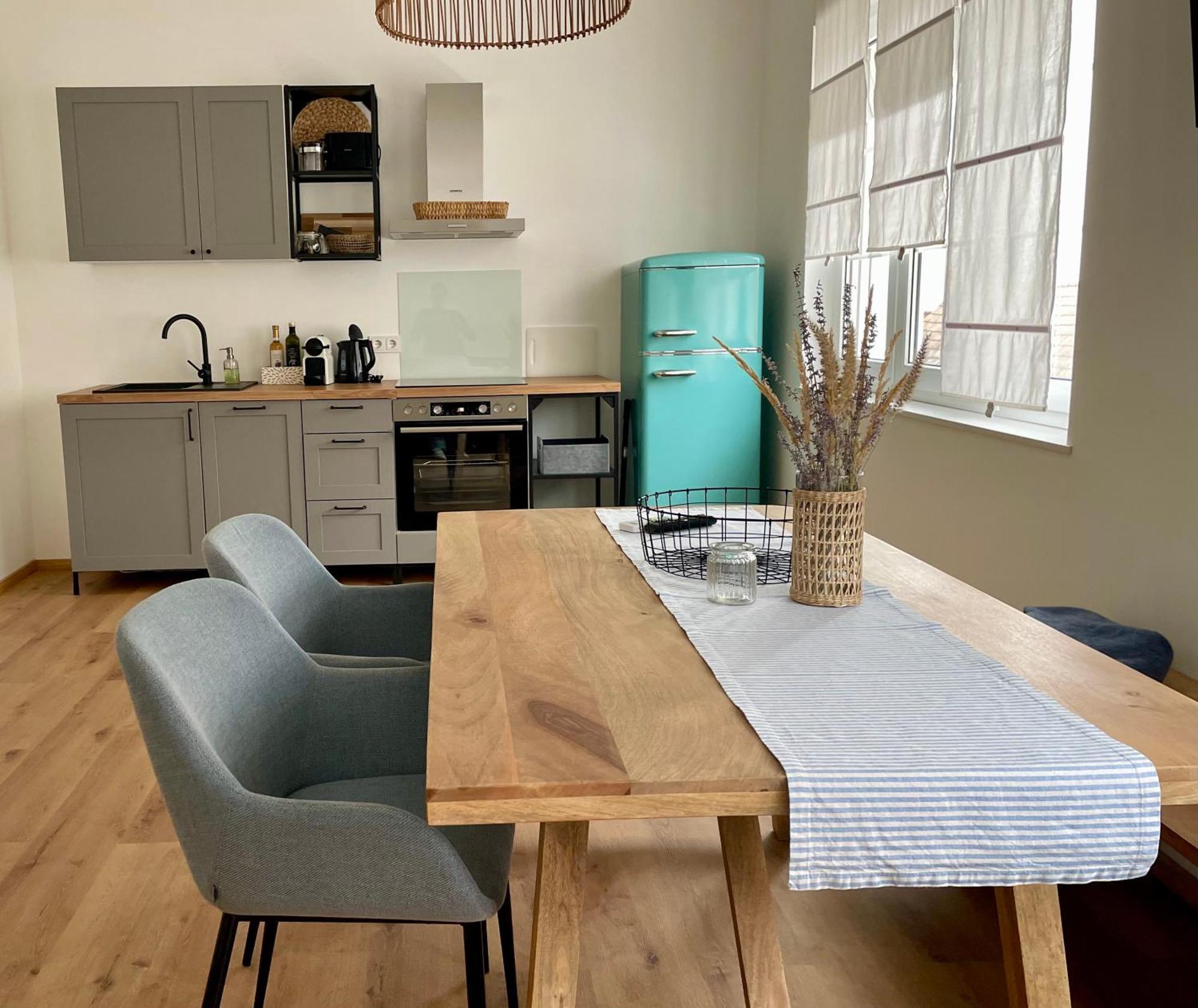 מורביש אם סי Pannonia Apartments מראה חיצוני תמונה