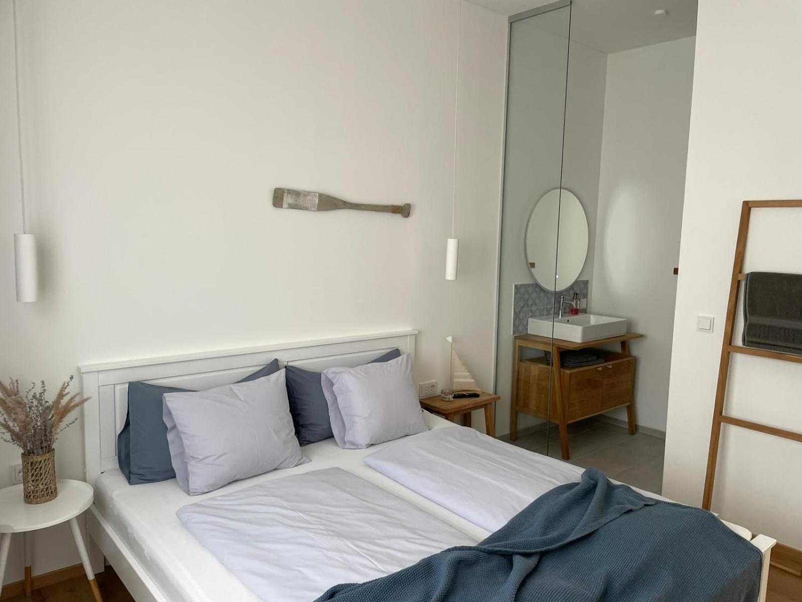 מורביש אם סי Pannonia Apartments מראה חיצוני תמונה