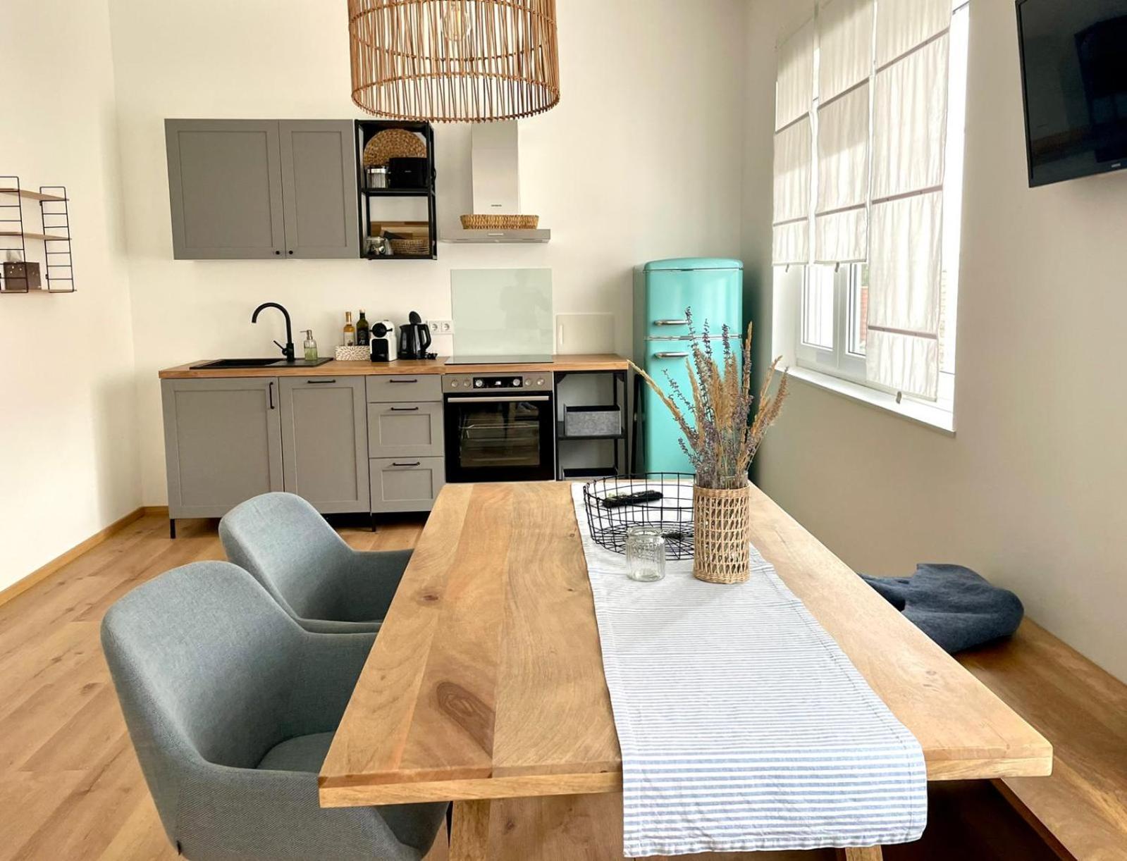 מורביש אם סי Pannonia Apartments מראה חיצוני תמונה